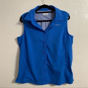 blue columbia button down women sleeveless